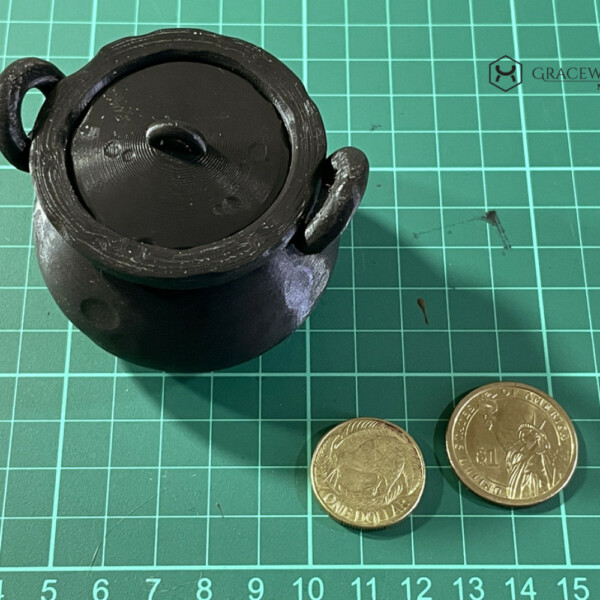 Cauldron spice jar by Gracewindale